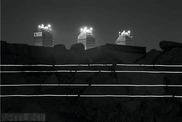 Crossing King's Cross Magdalena Jetelova