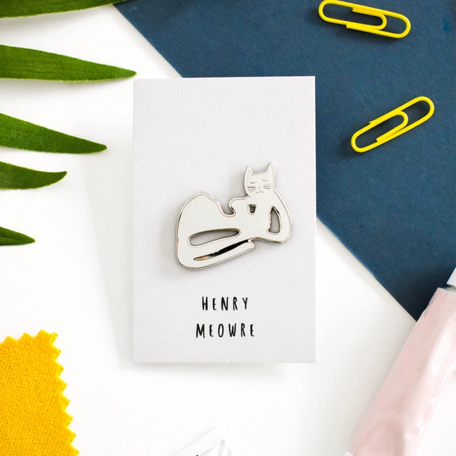 Henry Meowre Pin Badge